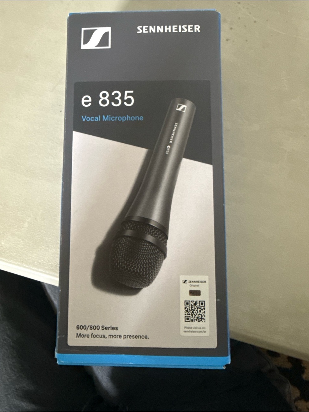Sennheiser e835 Handheld Vocal Microphone in Black
